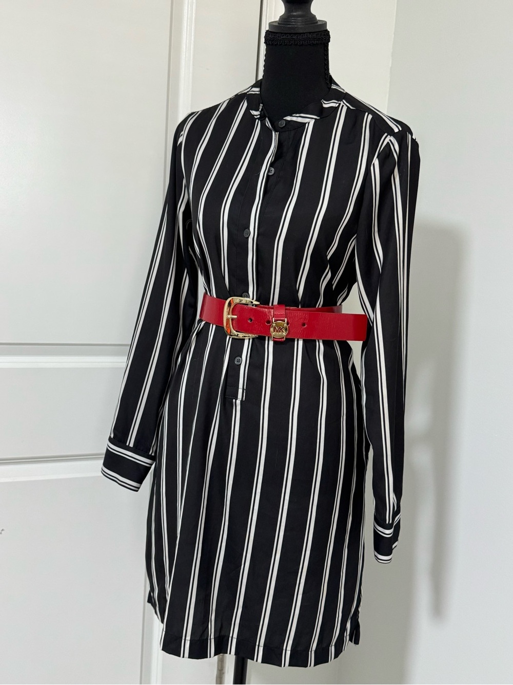 GAP Black & White Vertical Stripe Long-Sleeve Shirt Dress